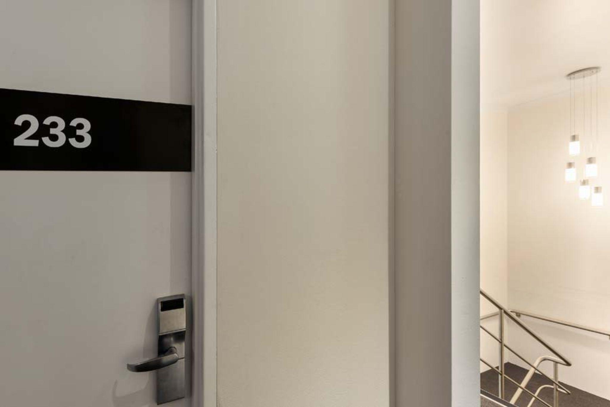 Silkari Urban Cks Sydney Airport Hotel Wolli Creek Exterior photo