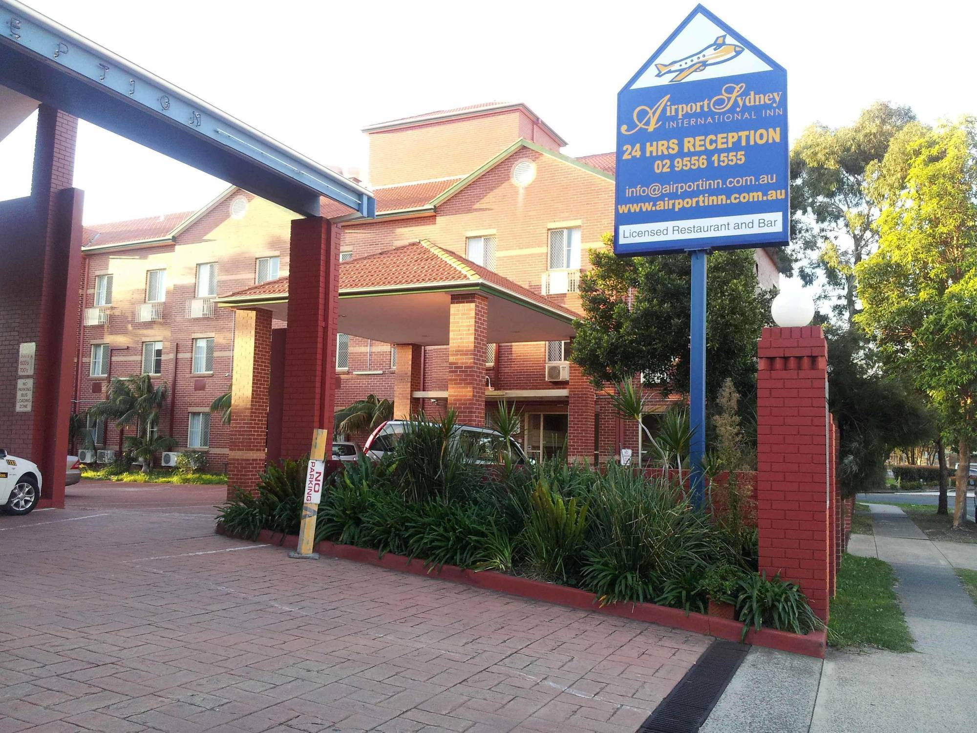 Silkari Urban Cks Sydney Airport Hotel Wolli Creek Exterior photo